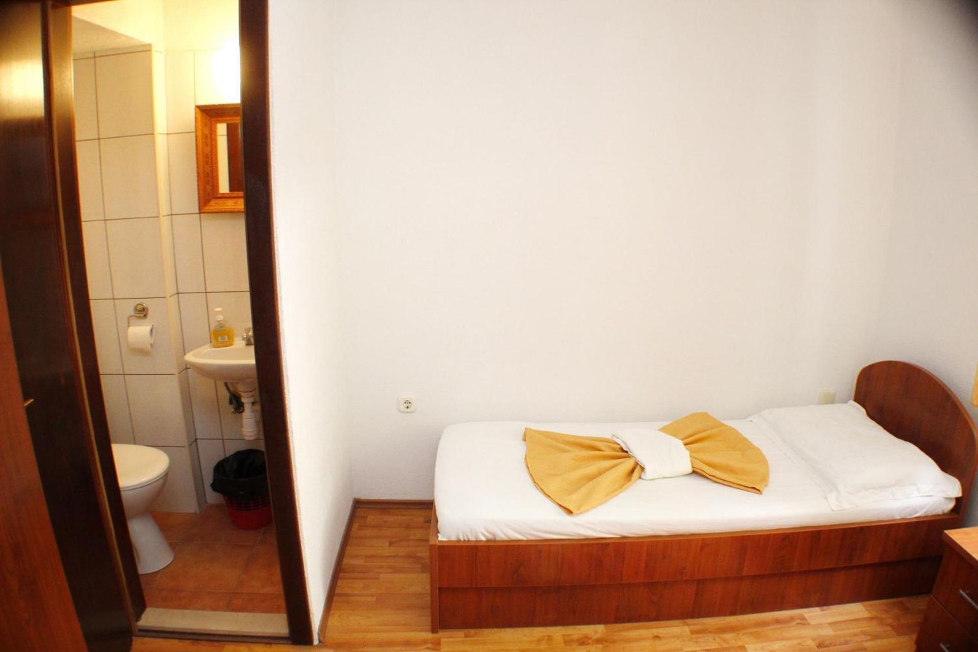 Apartment Bale Brist Exteriör bild